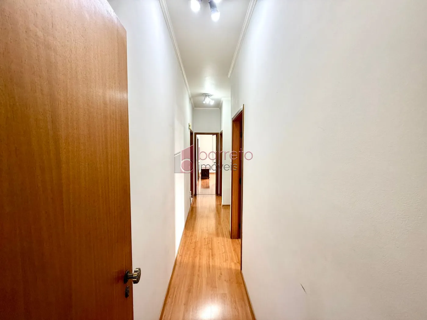 APARTAMENTO COM 3 SUÍTES À VENDA NO EDIFÍCIO IBIZA – CENTRO – JUNDIAÍ/SP