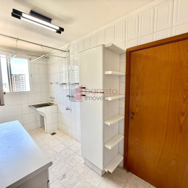 APARTAMENTO COM 3 SUÍTES À VENDA NO EDIFÍCIO IBIZA – CENTRO – JUNDIAÍ/SP