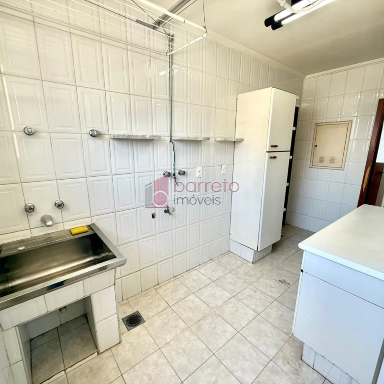 APARTAMENTO COM 3 SUÍTES À VENDA NO EDIFÍCIO IBIZA – CENTRO – JUNDIAÍ/SP