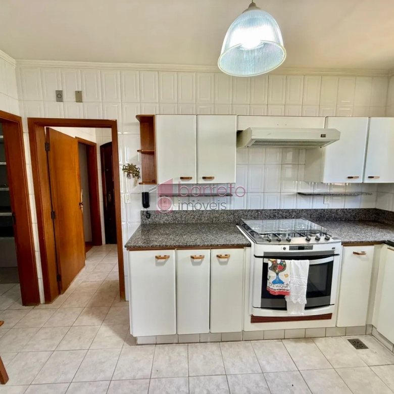 APARTAMENTO COM 3 SUÍTES À VENDA NO EDIFÍCIO IBIZA – CENTRO – JUNDIAÍ/SP