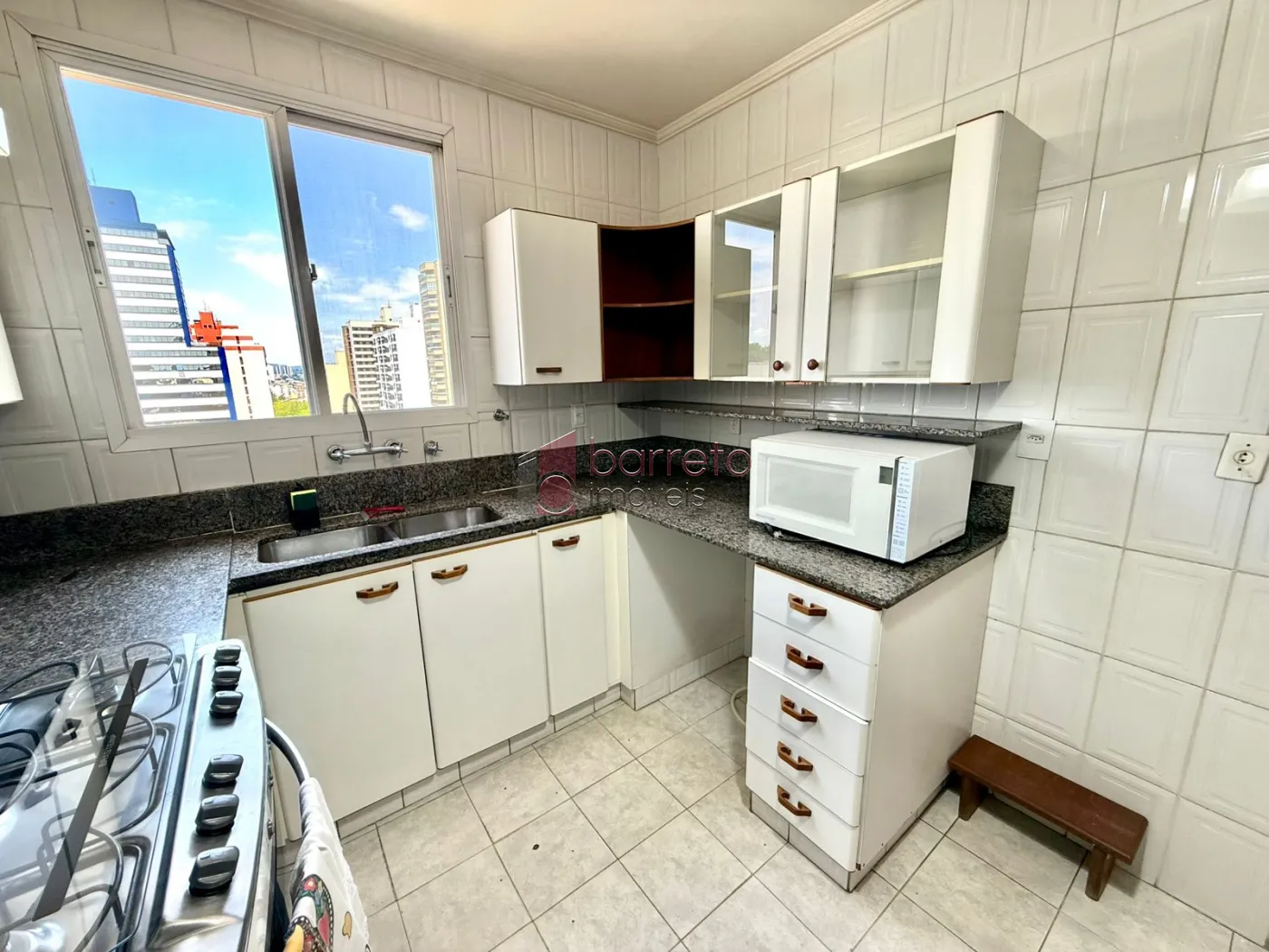APARTAMENTO COM 3 SUÍTES À VENDA NO EDIFÍCIO IBIZA – CENTRO – JUNDIAÍ/SP