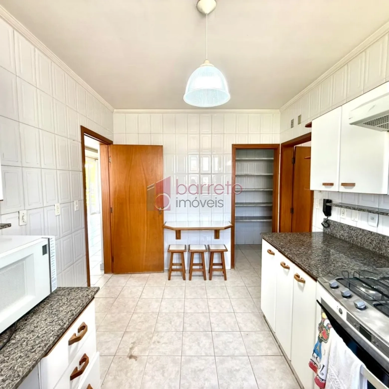APARTAMENTO COM 3 SUÍTES À VENDA NO EDIFÍCIO IBIZA – CENTRO – JUNDIAÍ/SP