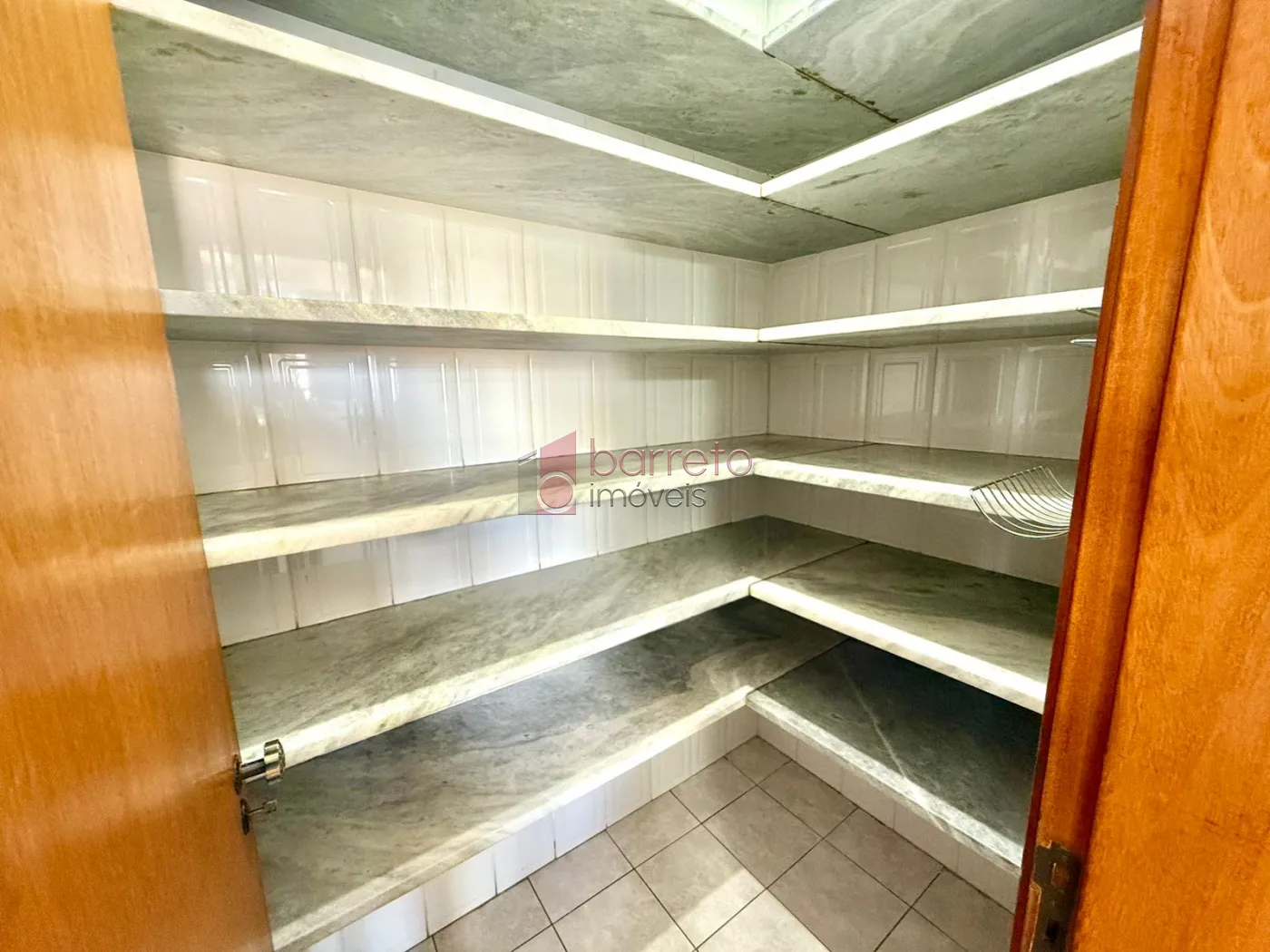 APARTAMENTO COM 3 SUÍTES À VENDA NO EDIFÍCIO IBIZA – CENTRO – JUNDIAÍ/SP