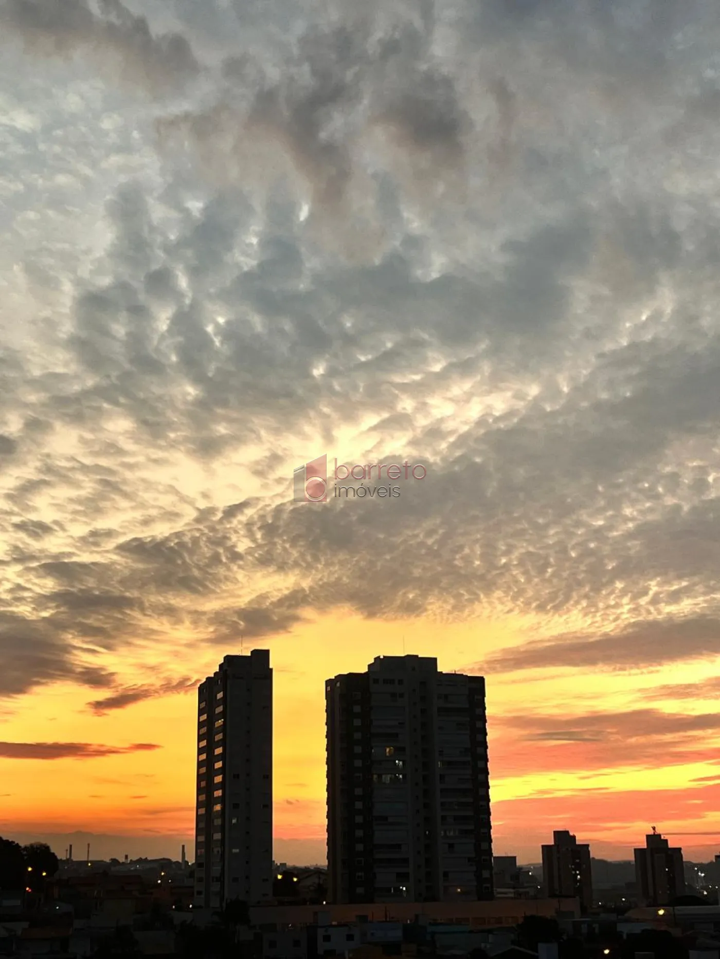 APARTAMENTO À VENDA NO CONDOMÍNIO PRACTICE CLUB HOUSE NO BAIRRO VILA DAS HORTÊNCIAS EM JUNDIAÍ/SP