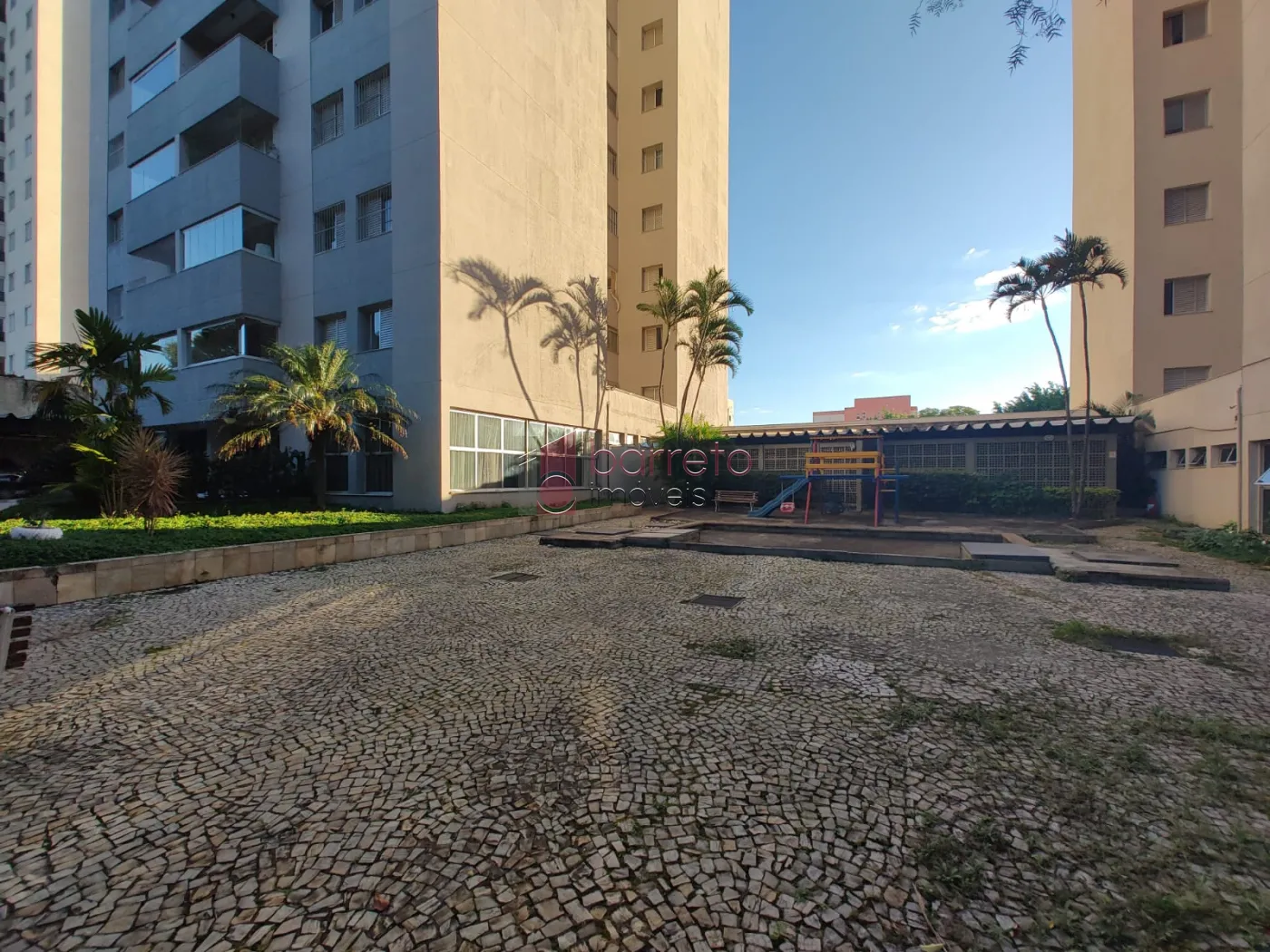 APARTAMENTO À VENDA NO CONDOMÍNIO FLORENÇA – VILA DAS HORTÊNCIAS – JUNDIAÍ/SP