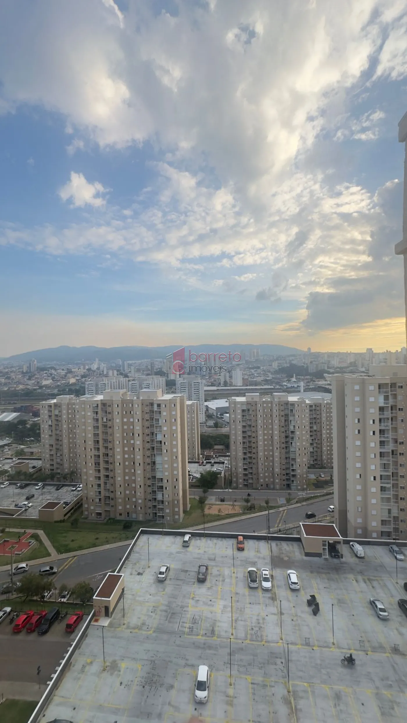 APARTAMENTO ÚLTIMO ANDAR À VENDA NO CONDOMÍNIO VISTA PARK EM JUNDIAÍ/SP