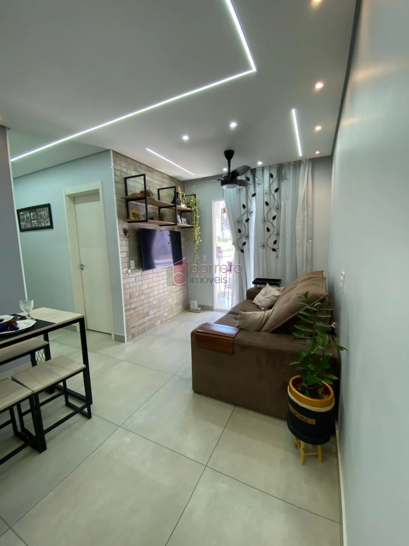 APARTAMENTO À VENDA NO CONDOMÍNIO VISTA PARK EM JUNDIAÍ/SP