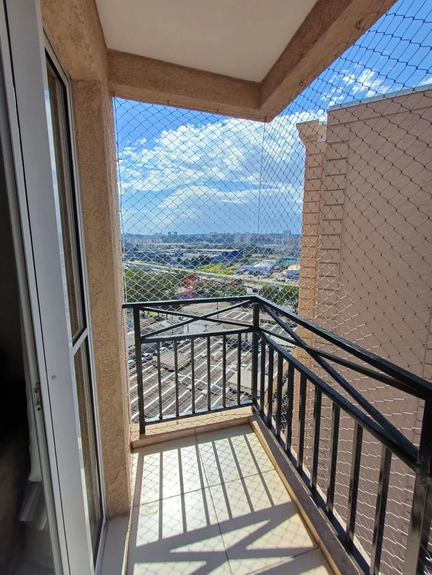 APARTAMENTO À VENDA NO CONDOMÍNIO MAJESTIC – JUNDIAÍ/SP