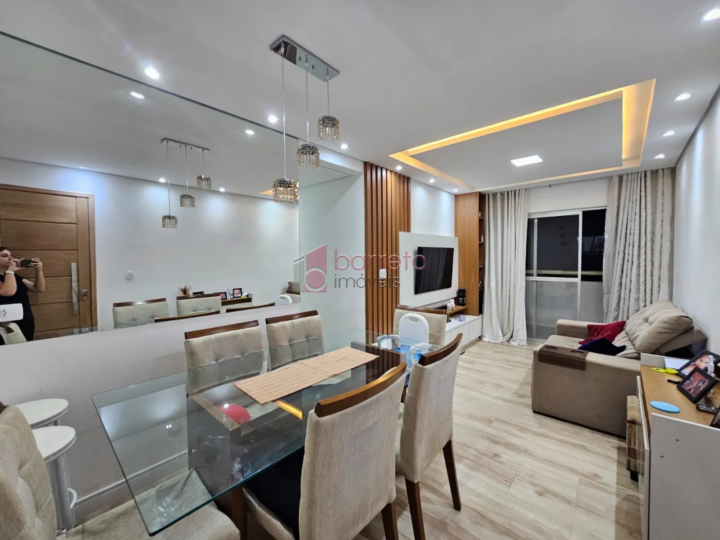 APARTAMENTO À VENDA NO CONDOMÍNIO RESIDENCIAL ANCHIETA FLORES EM JUNDIAÍ/SP