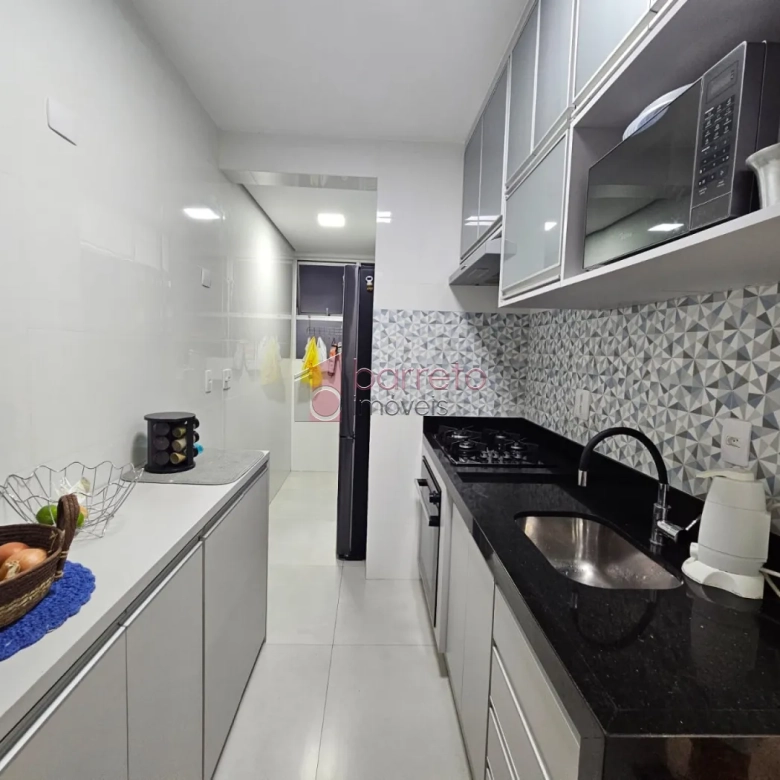 APARTAMENTO À VENDA NO CONDOMÍNIO RESIDENCIAL ANCHIETA FLORES EM JUNDIAÍ/SP