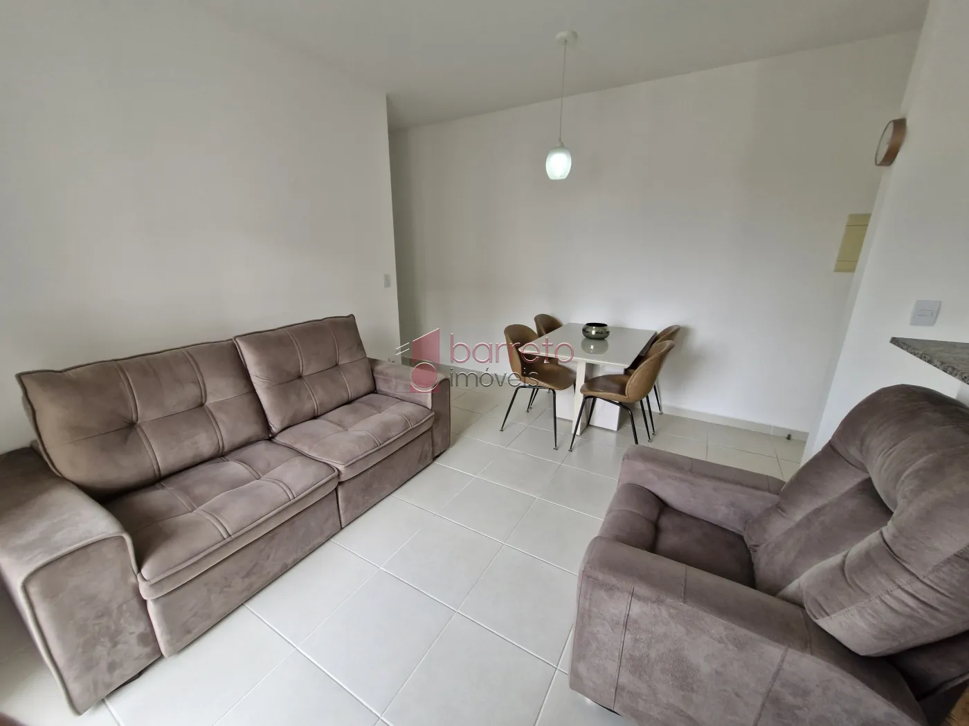 APARTAMENTO MOBILIADO PARA LOCAÇÃO NO CONDOMÍNIO VIVARTE MEDEIROS – JUNDIAÍ/SP