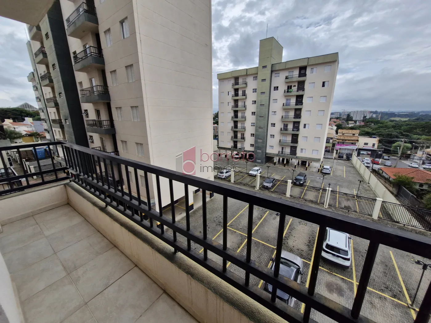 APARTAMENTO MOBILIADO PARA LOCAÇÃO NO CONDOMÍNIO VIVARTE MEDEIROS – JUNDIAÍ/SP