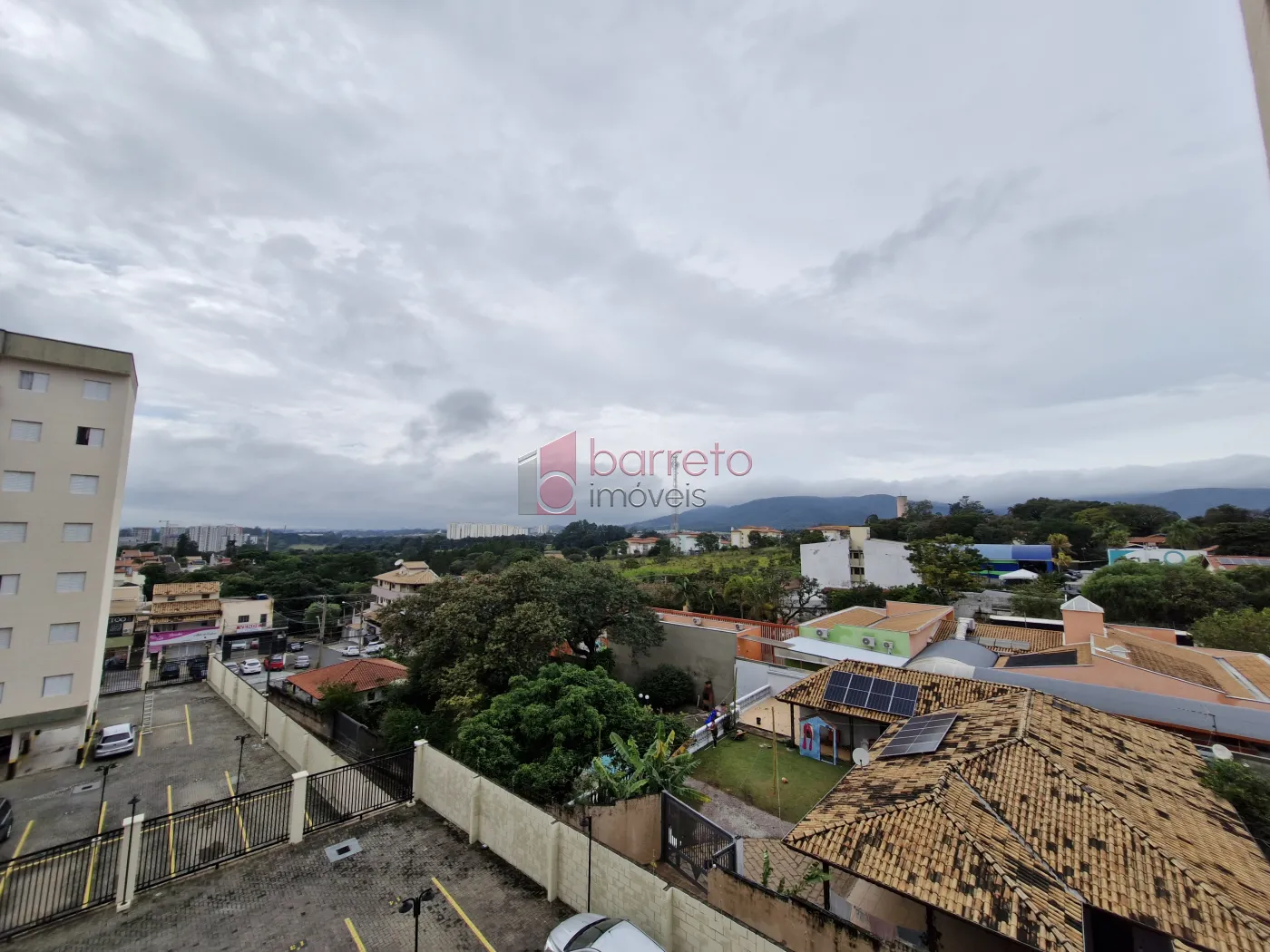 APARTAMENTO MOBILIADO PARA LOCAÇÃO NO CONDOMÍNIO VIVARTE MEDEIROS – JUNDIAÍ/SP