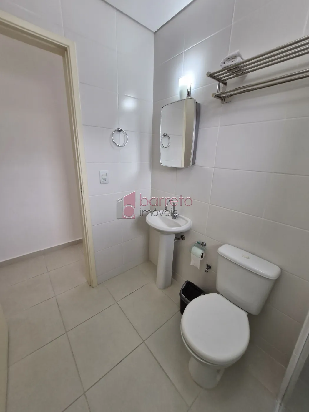 APARTAMENTO MOBILIADO PARA LOCAÇÃO NO CONDOMÍNIO VIVARTE MEDEIROS – JUNDIAÍ/SP