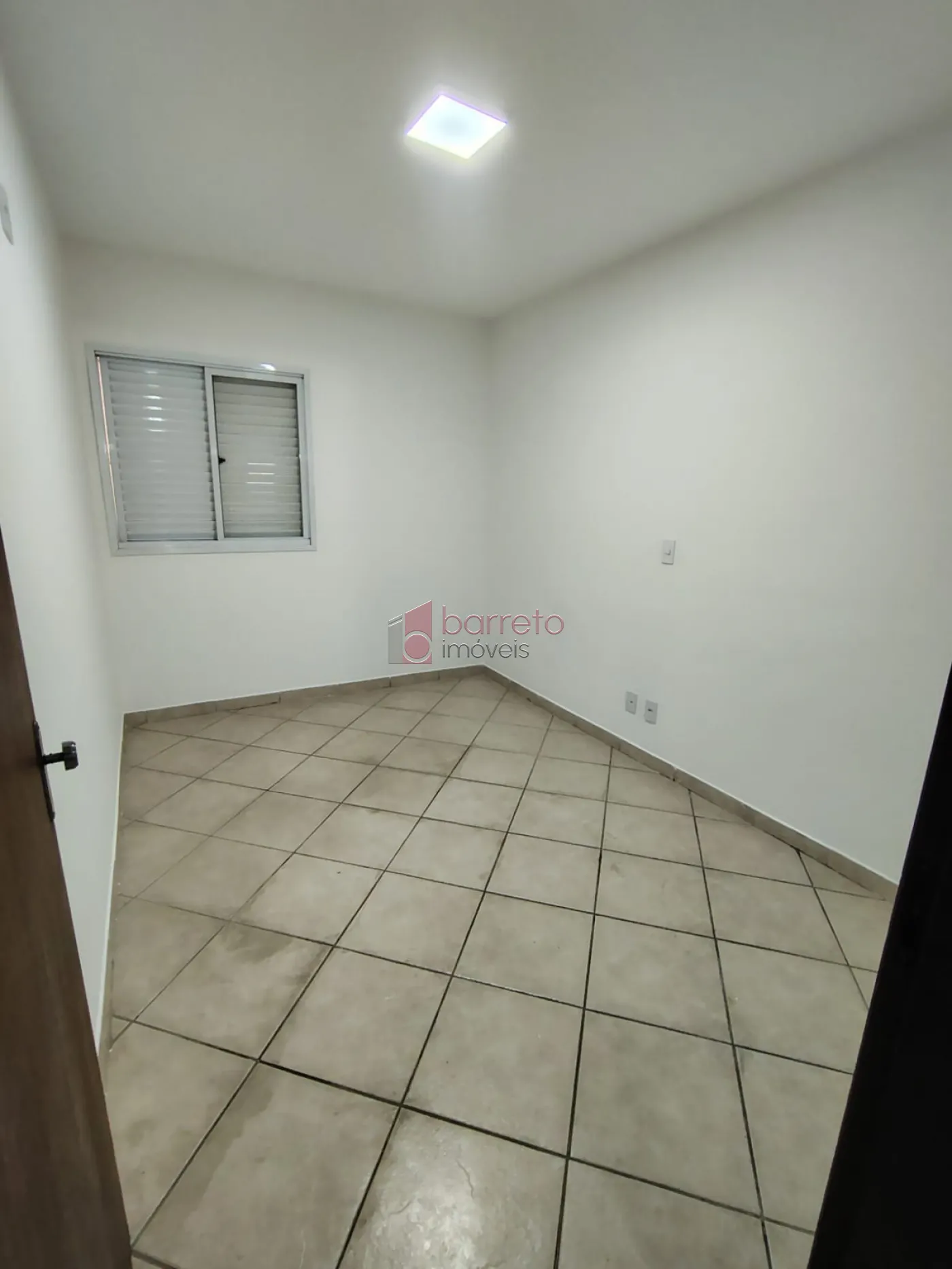 APARTAMENTO À VENDA NO CONDOMÍNIO CANTABILE NA VILA PROGRESSO EM JUNDIAÍ/SP