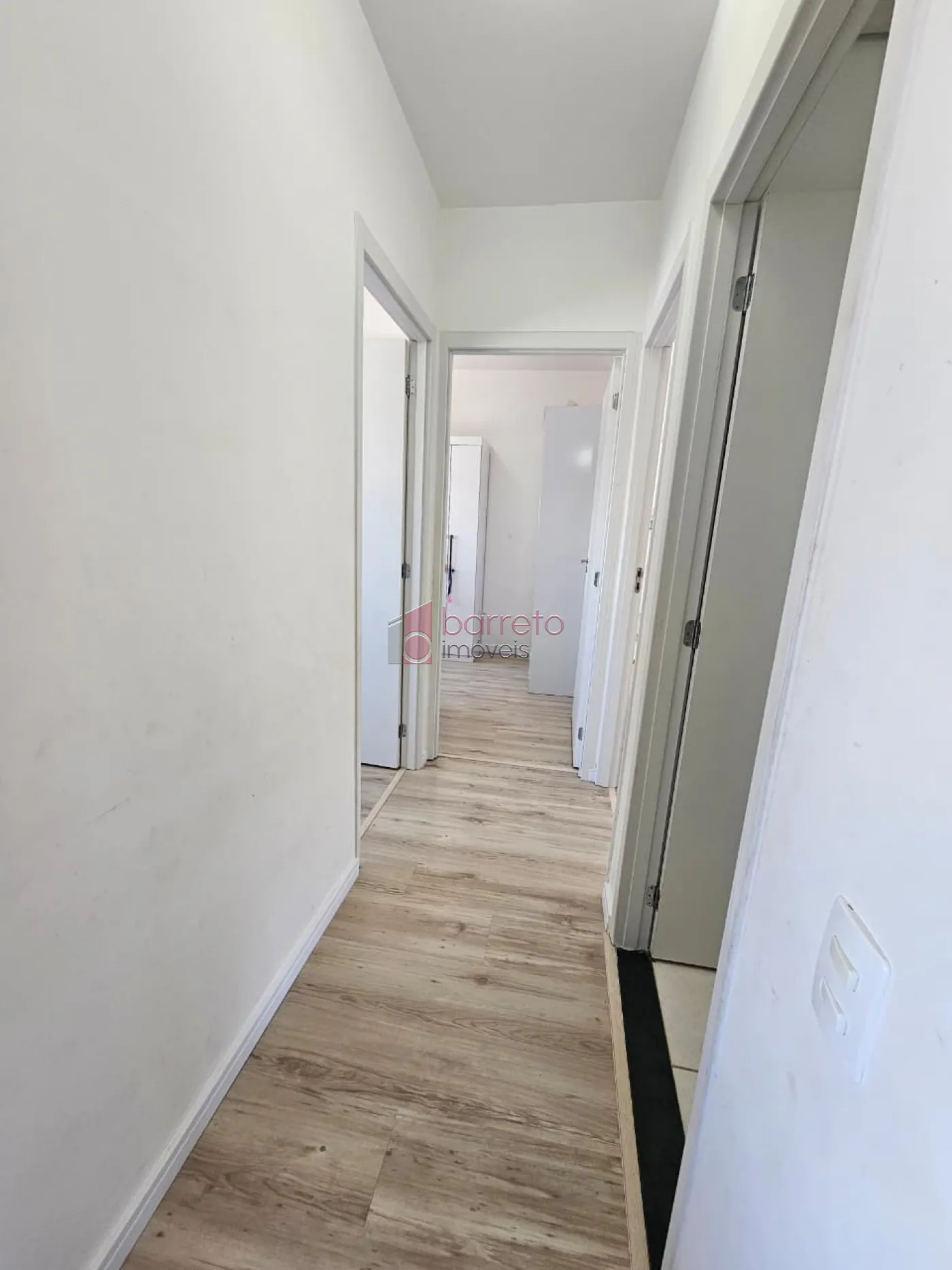 APARTAMENTO À VENDA NO CONDOMÍNIO CENÁRIO VISTAS EM JUNDIAÍ/SP