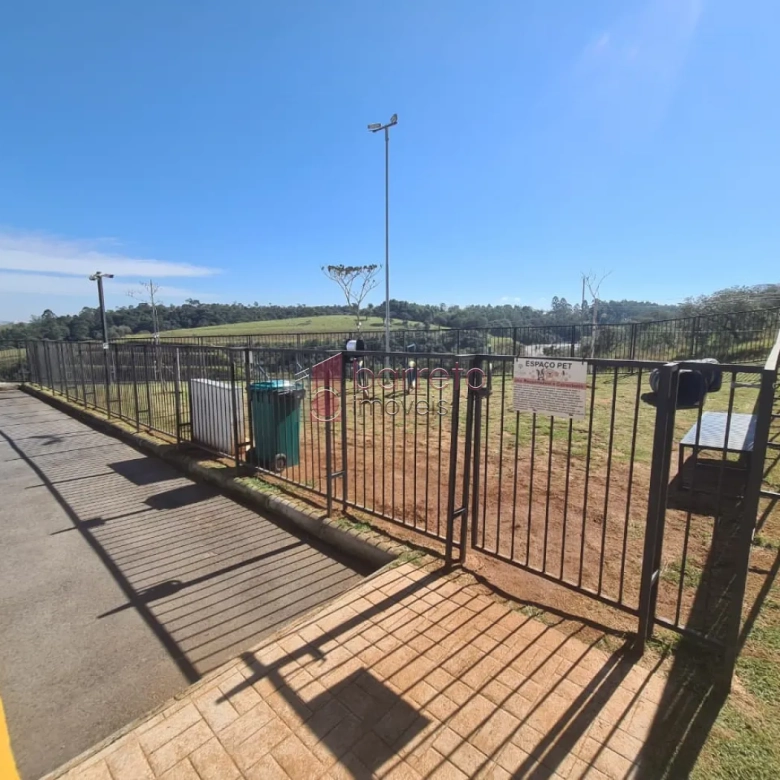 APARTAMENTO À VENDA NO CONDOMÍNIO CENÁRIO VISTAS EM JUNDIAÍ/SP