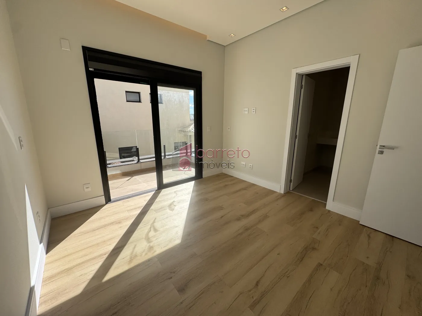 CASA À VENDA NO CONDOMÍNIO RESERVA DA SERRA – JUNDIAÍ/SP