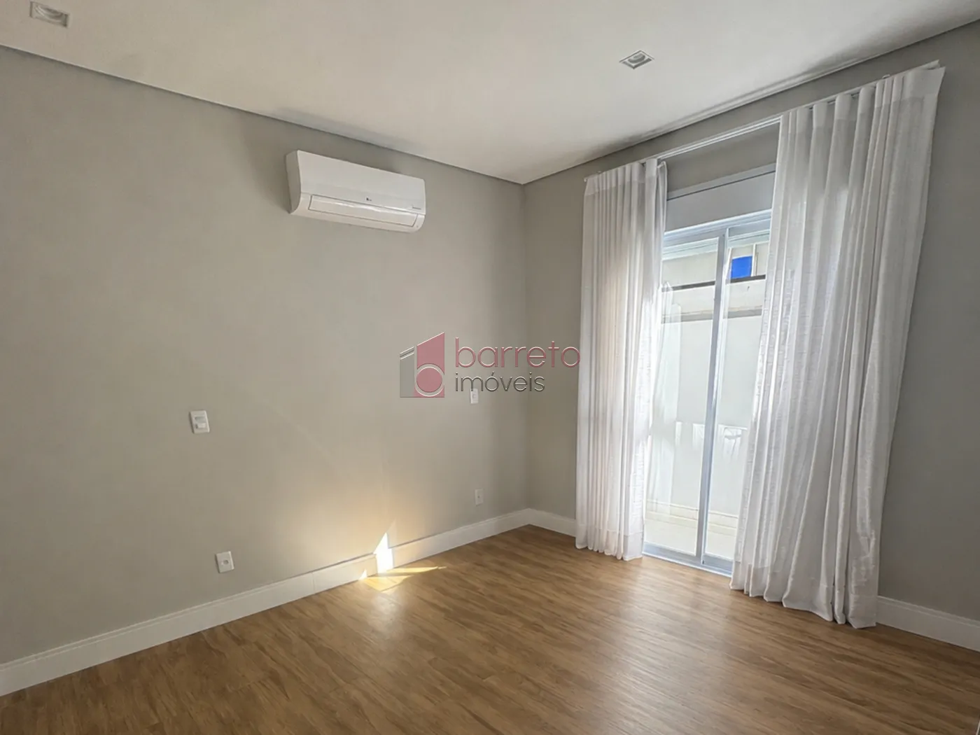 CASA TÉRREA À VENDA NO CONDOMÍNIO RESERVA DA SERRA – JUNDIAÍ/SP