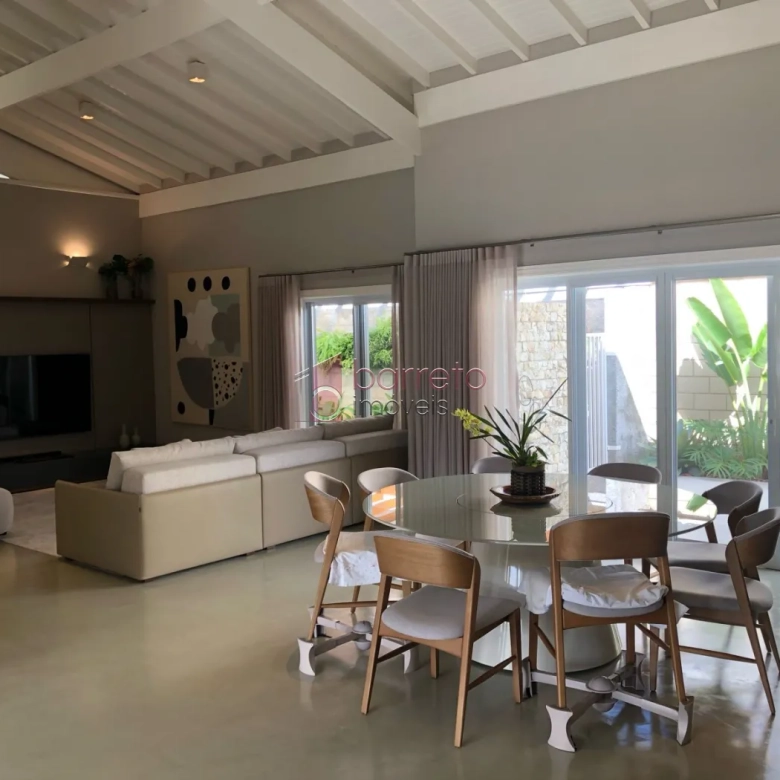 CASA PARA VENDA NO CONDOMÍNIO TERRAS DE SÃO CARLOS – JUNDIAÍ/SP