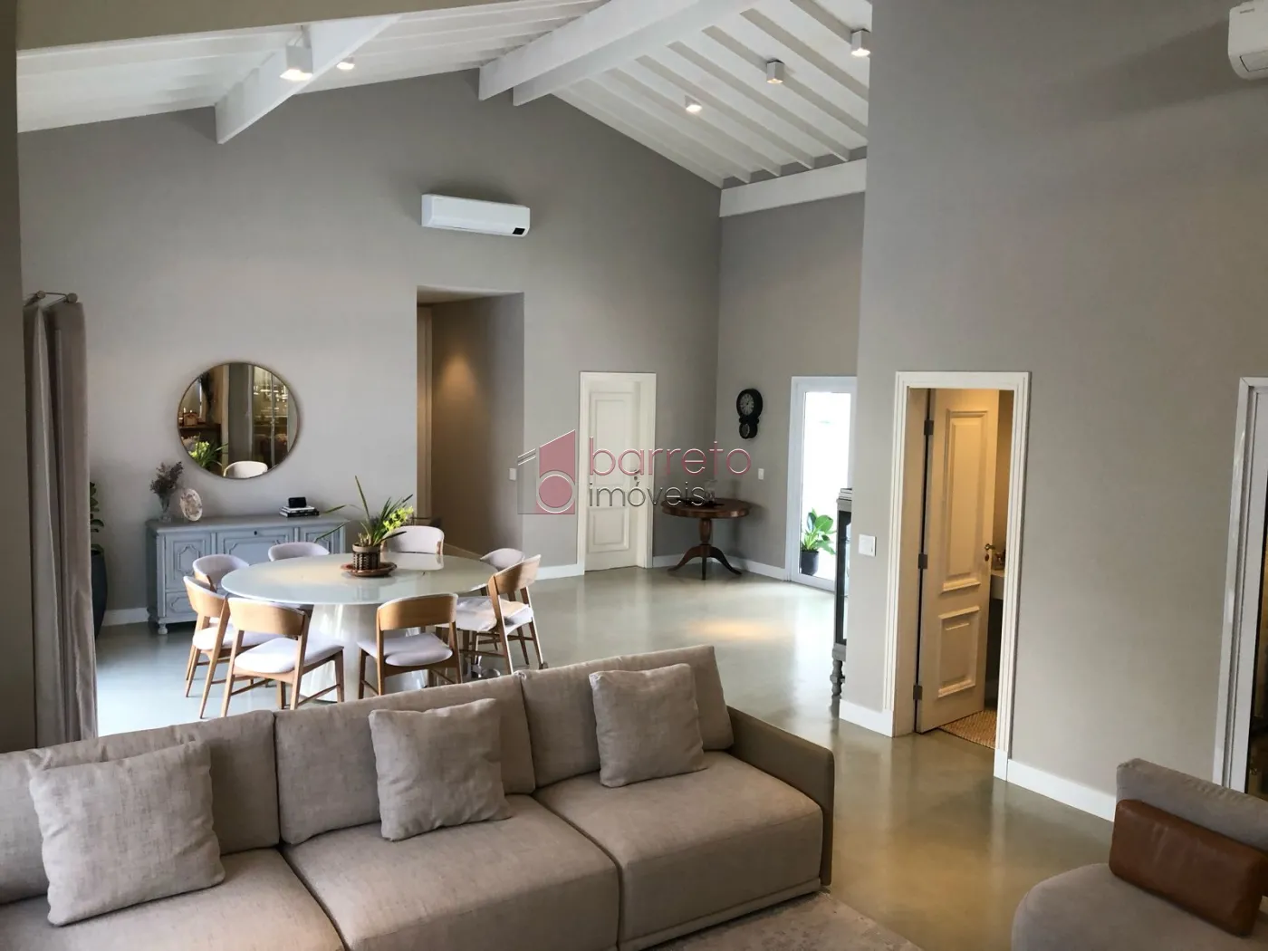 CASA PARA VENDA NO CONDOMÍNIO TERRAS DE SÃO CARLOS – JUNDIAÍ/SP