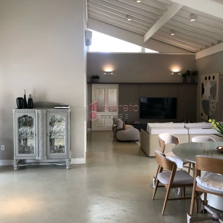 CASA PARA VENDA NO CONDOMÍNIO TERRAS DE SÃO CARLOS – JUNDIAÍ/SP