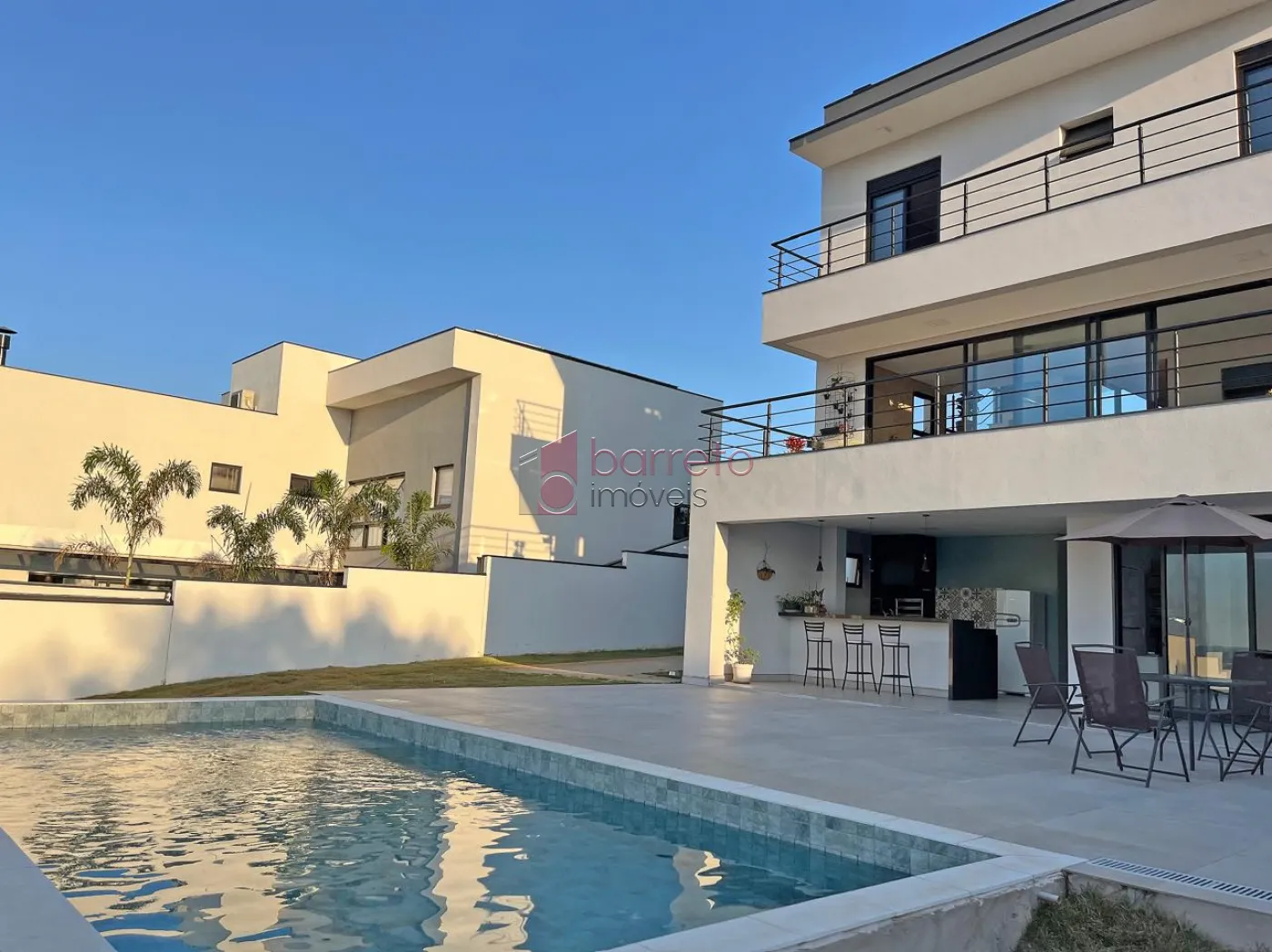 CASA À VENDA NO CONDOMÍNIO TERRAS DE ALVORADA EM JUNDIAÍ/SP