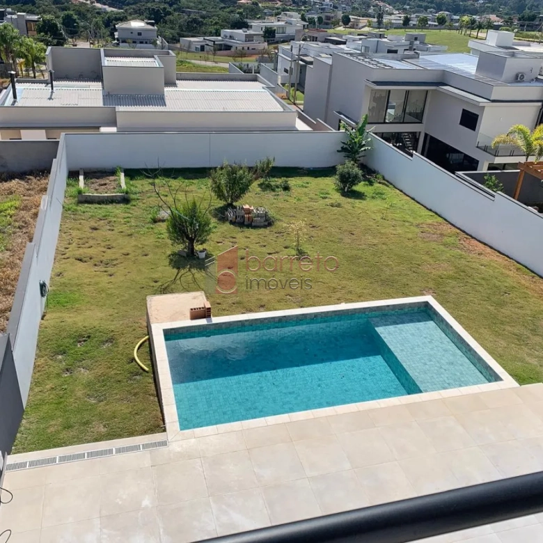 CASA À VENDA NO CONDOMÍNIO TERRAS DE ALVORADA EM JUNDIAÍ/SP