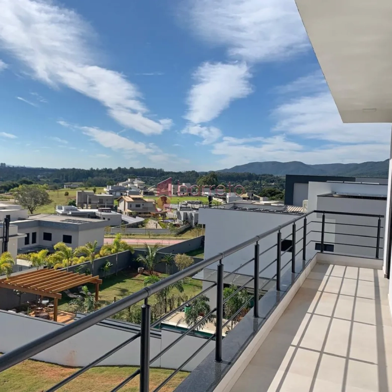 CASA À VENDA NO CONDOMÍNIO TERRAS DE ALVORADA EM JUNDIAÍ/SP