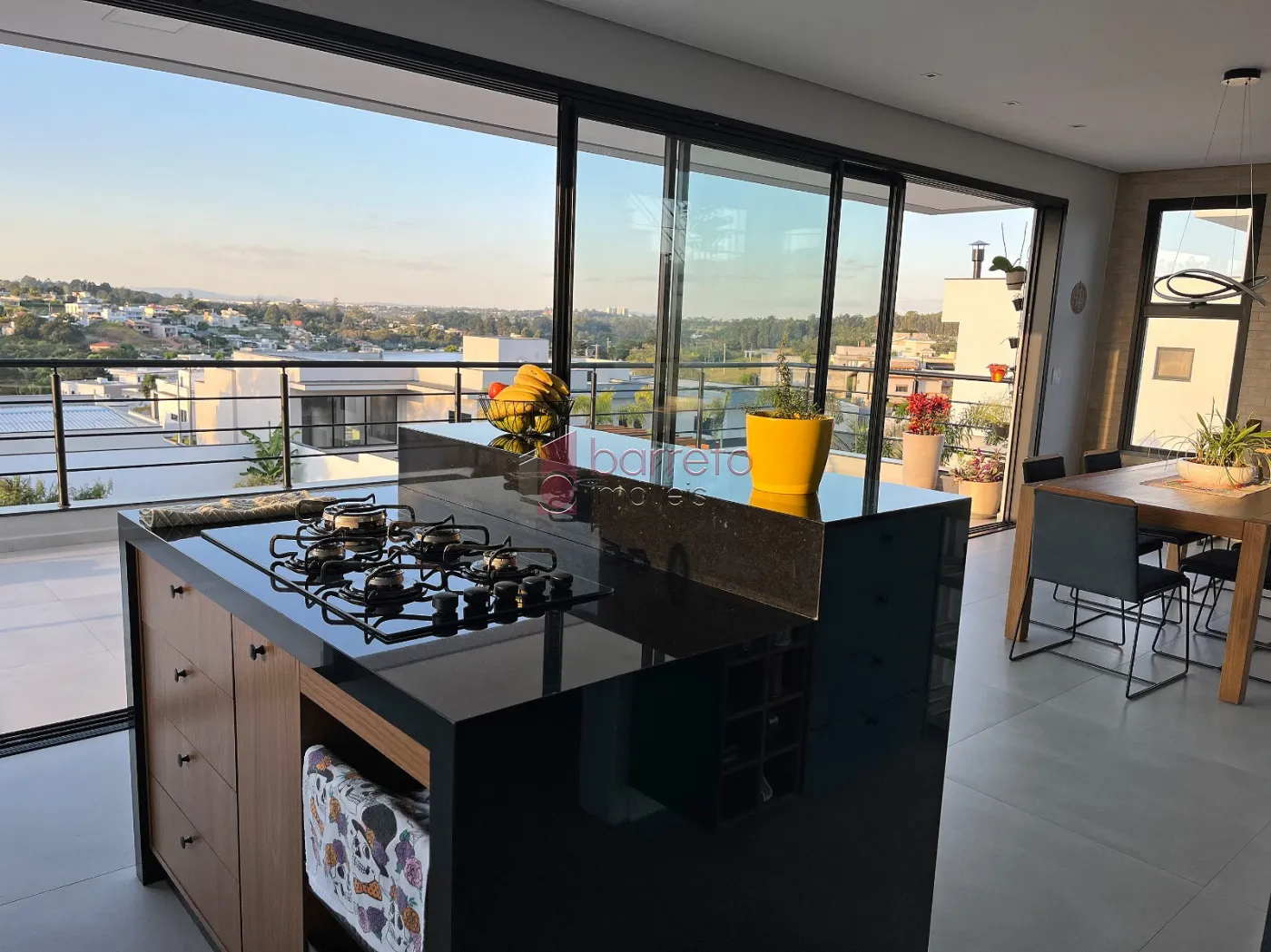 CASA À VENDA NO CONDOMÍNIO TERRAS DE ALVORADA EM JUNDIAÍ/SP