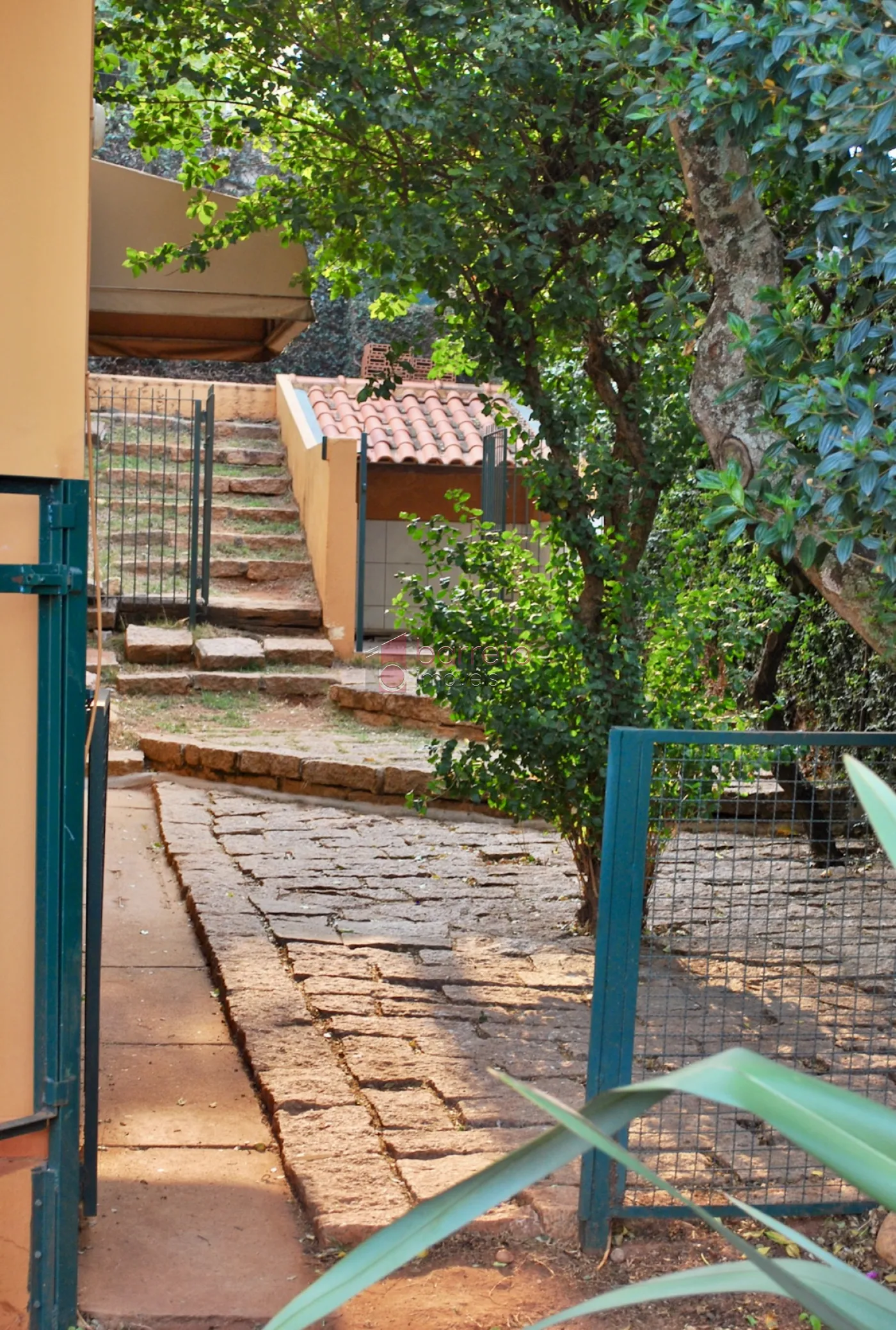 CASA À VENDA NO JARDIM SAMAMBAIA – JUNDIAÍ/SP