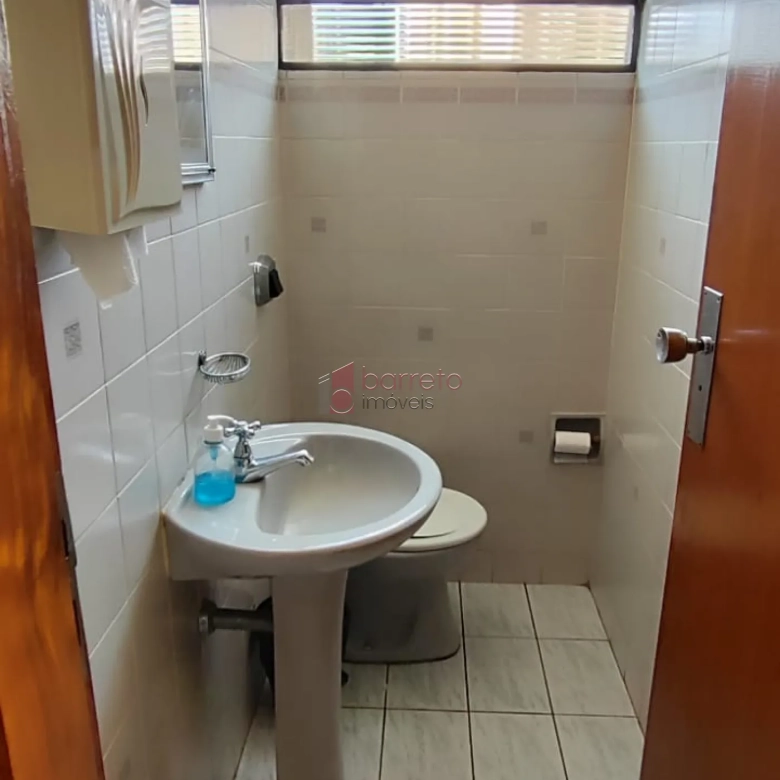 CASA COMERCIAL À VENDA NO JARDIM PITANGUEIRAS – JUNDIAÍ/SP
