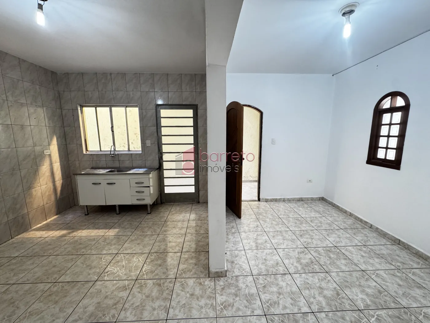 CASA COM ENTRADA COMPARTILHADA PARA LOCAÇÃO NO PARQUE CIDADE NOVA JARDIM II – JUNDIAÍ/SP