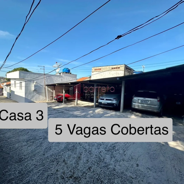 IMÓVEL COM 04 CASAS E UM SALÃO COMERCIAL À VENDA NA VILA JUNDIAINÓPOLIS – JUNDIAÍ/SP