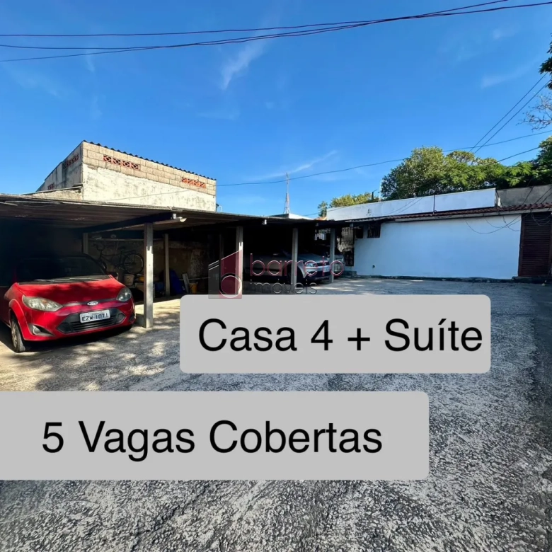 IMÓVEL COM 04 CASAS E UM SALÃO COMERCIAL À VENDA NA VILA JUNDIAINÓPOLIS – JUNDIAÍ/SP