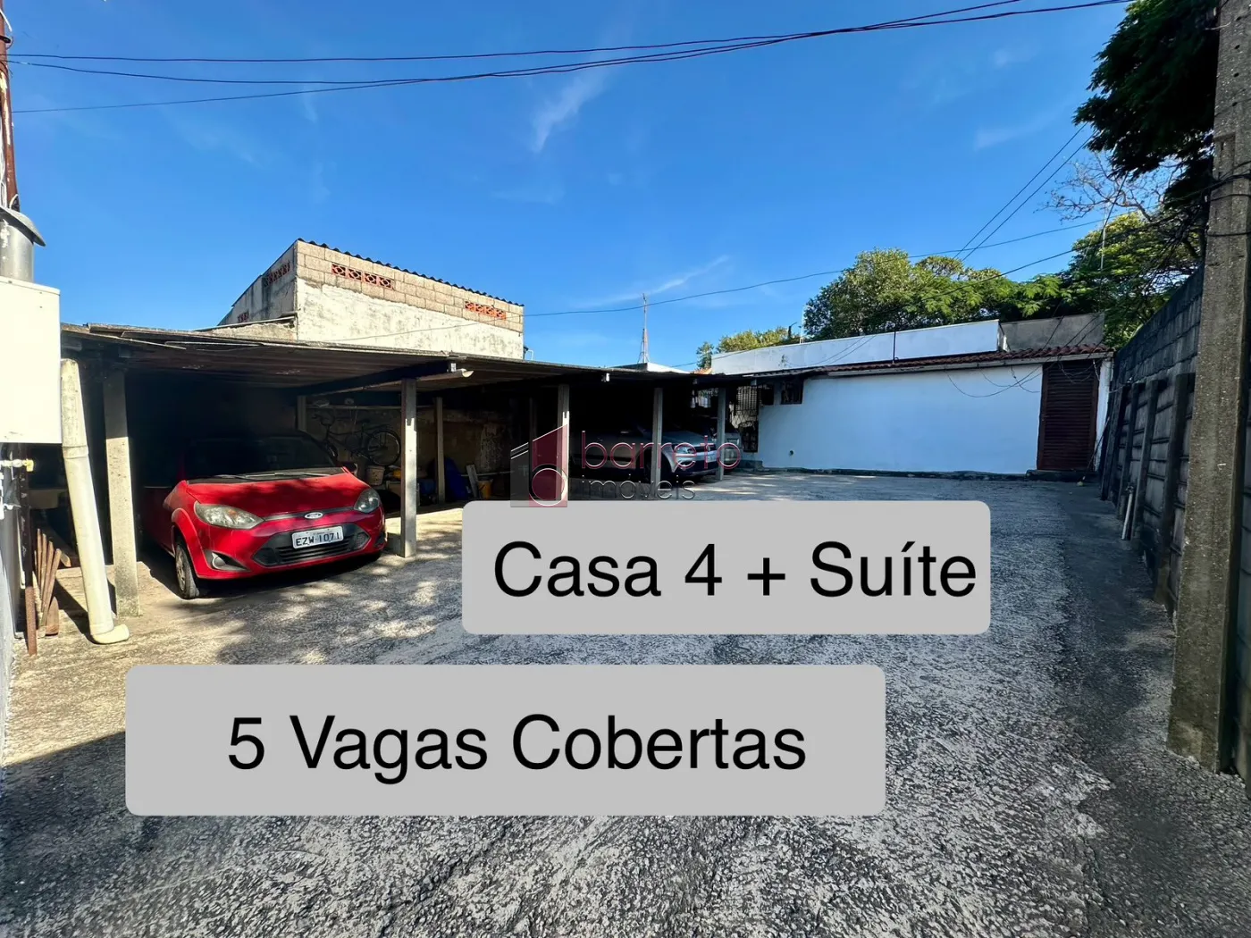 IMÓVEL COM 04 CASAS E UM SALÃO COMERCIAL À VENDA NA VILA JUNDIAINÓPOLIS – JUNDIAÍ/SP