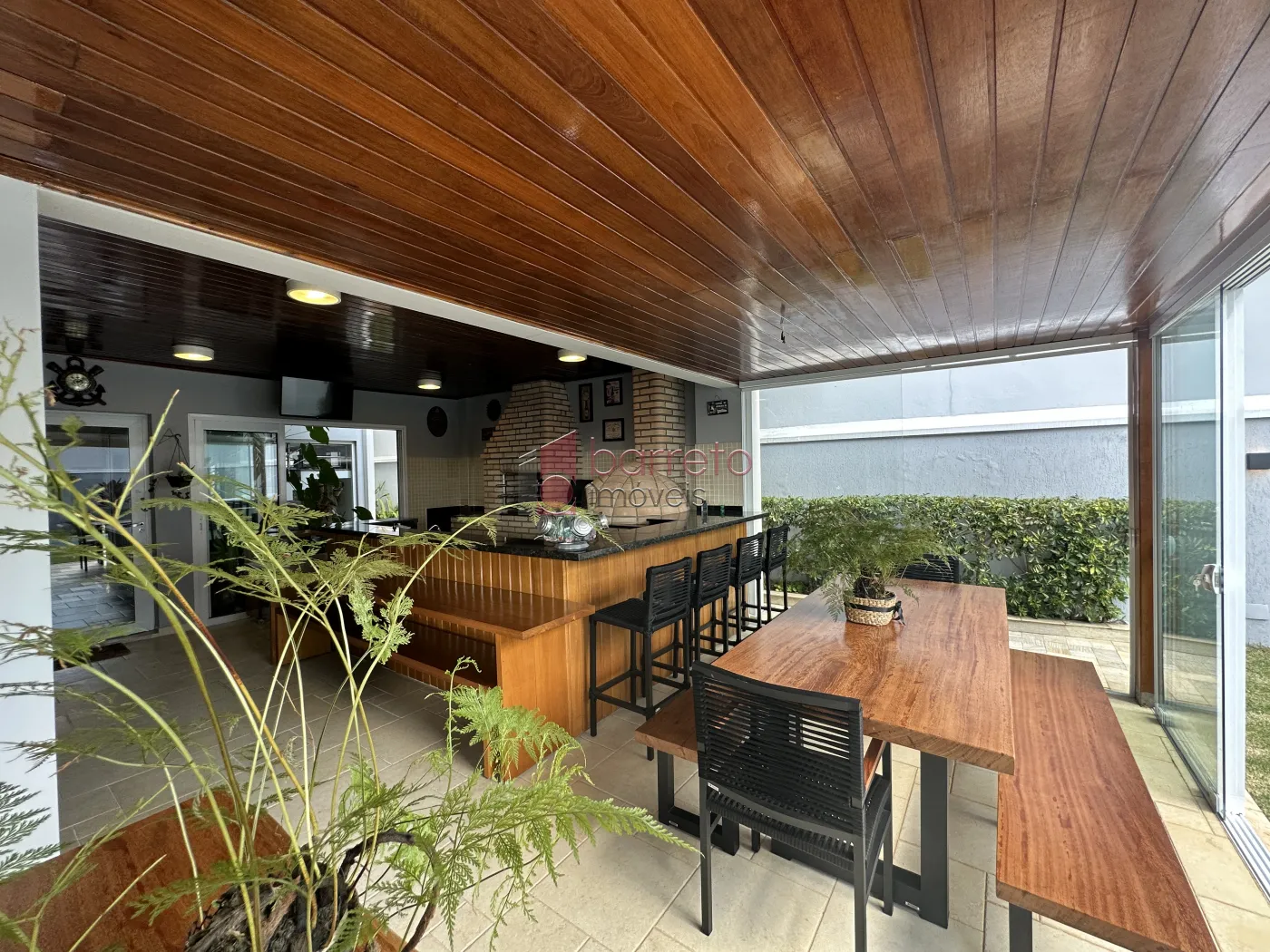 SOBRADO À VENDA COM 5 QUARTOS – QUINTA DA MALOTA – JUNDIAÍ/SP