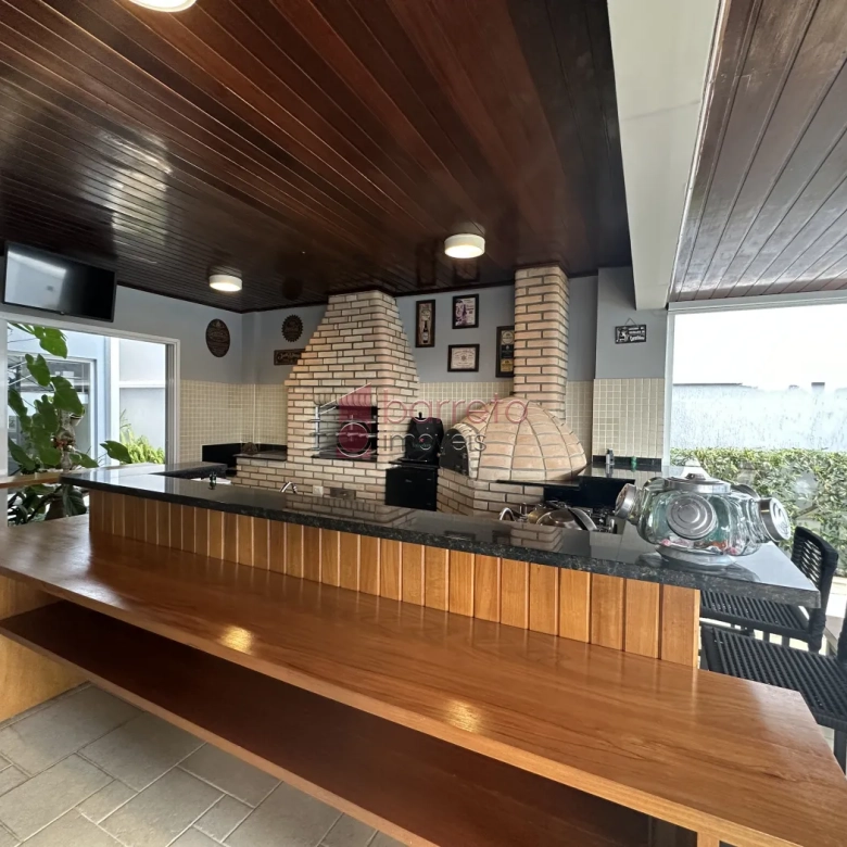 SOBRADO À VENDA COM 5 QUARTOS – QUINTA DA MALOTA – JUNDIAÍ/SP