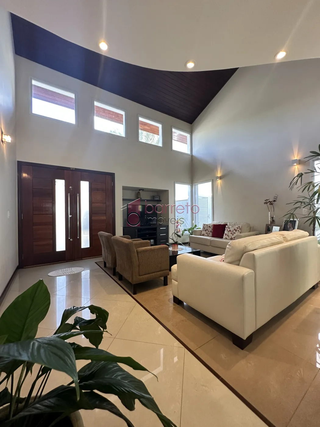 SOBRADO À VENDA COM 5 QUARTOS – QUINTA DA MALOTA – JUNDIAÍ/SP