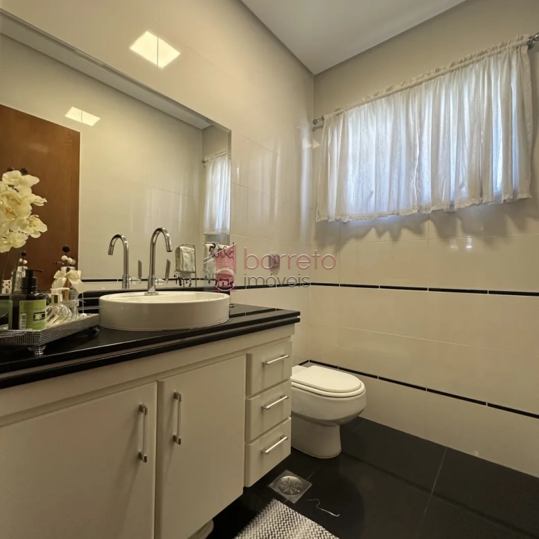 SOBRADO À VENDA COM 5 QUARTOS – QUINTA DA MALOTA – JUNDIAÍ/SP