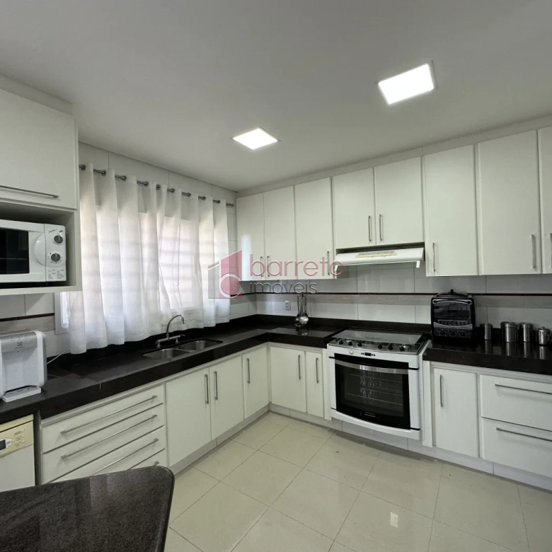 SOBRADO À VENDA COM 5 QUARTOS – QUINTA DA MALOTA – JUNDIAÍ/SP