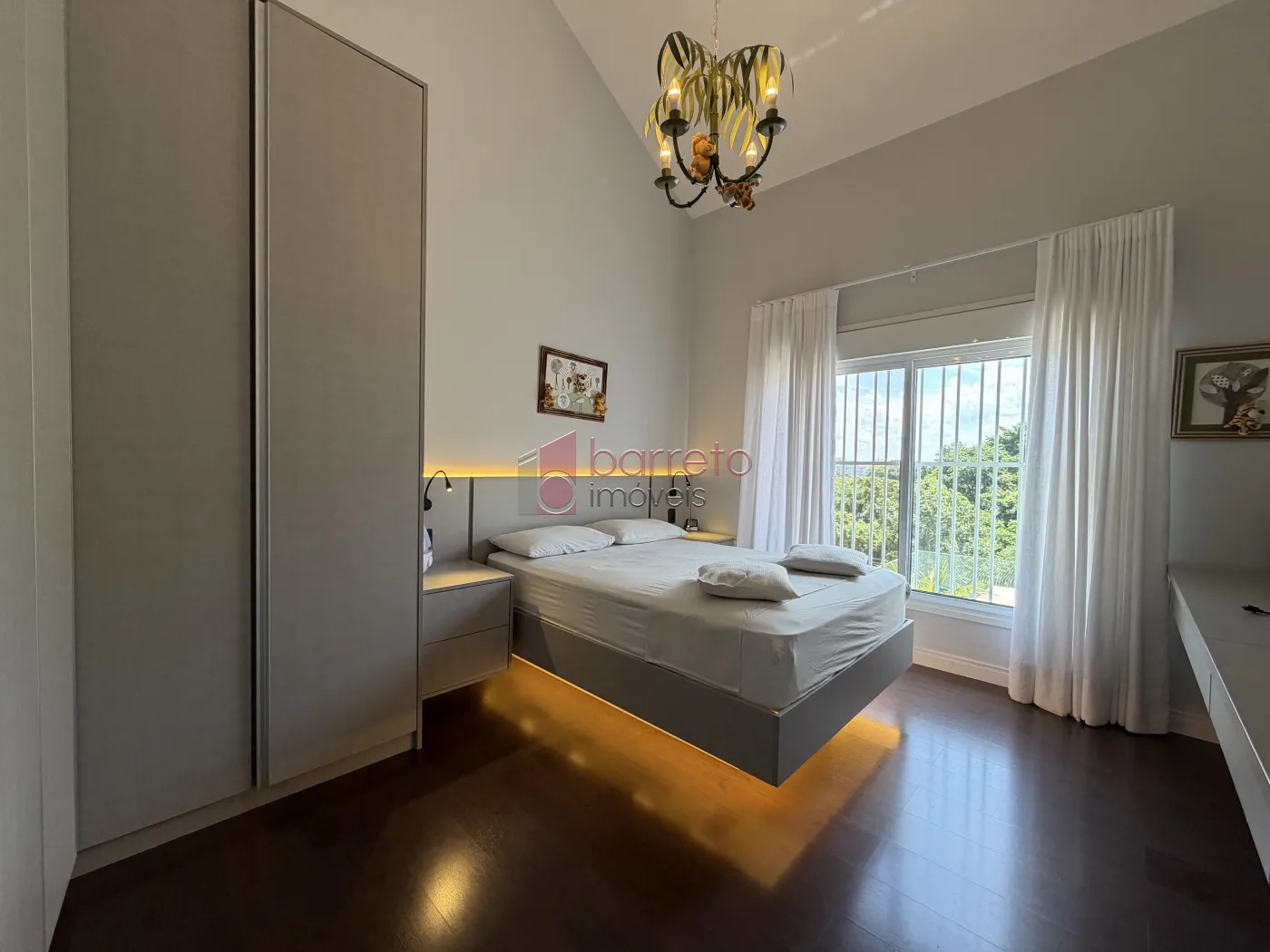 SOBRADO À VENDA COM 5 QUARTOS – QUINTA DA MALOTA – JUNDIAÍ/SP