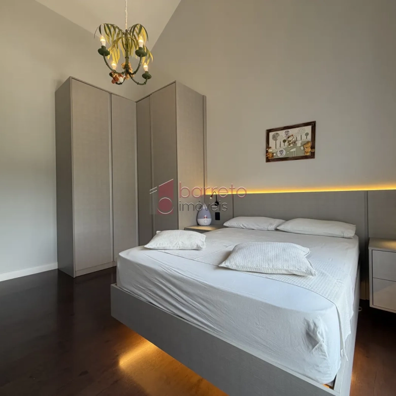 SOBRADO À VENDA COM 5 QUARTOS – QUINTA DA MALOTA – JUNDIAÍ/SP