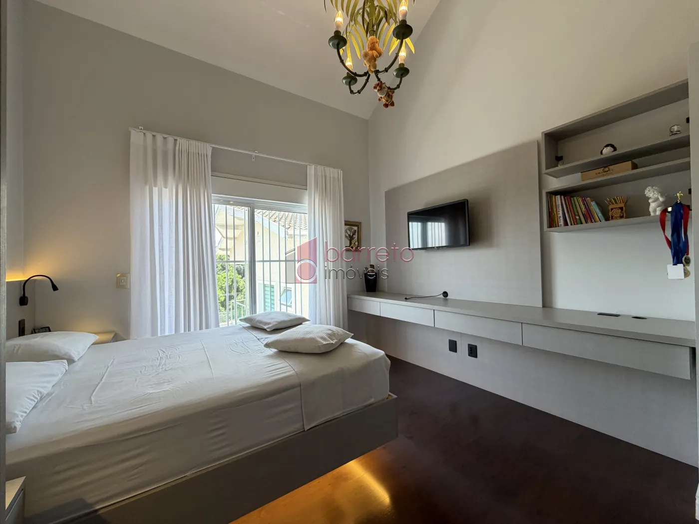 SOBRADO À VENDA COM 5 QUARTOS – QUINTA DA MALOTA – JUNDIAÍ/SP