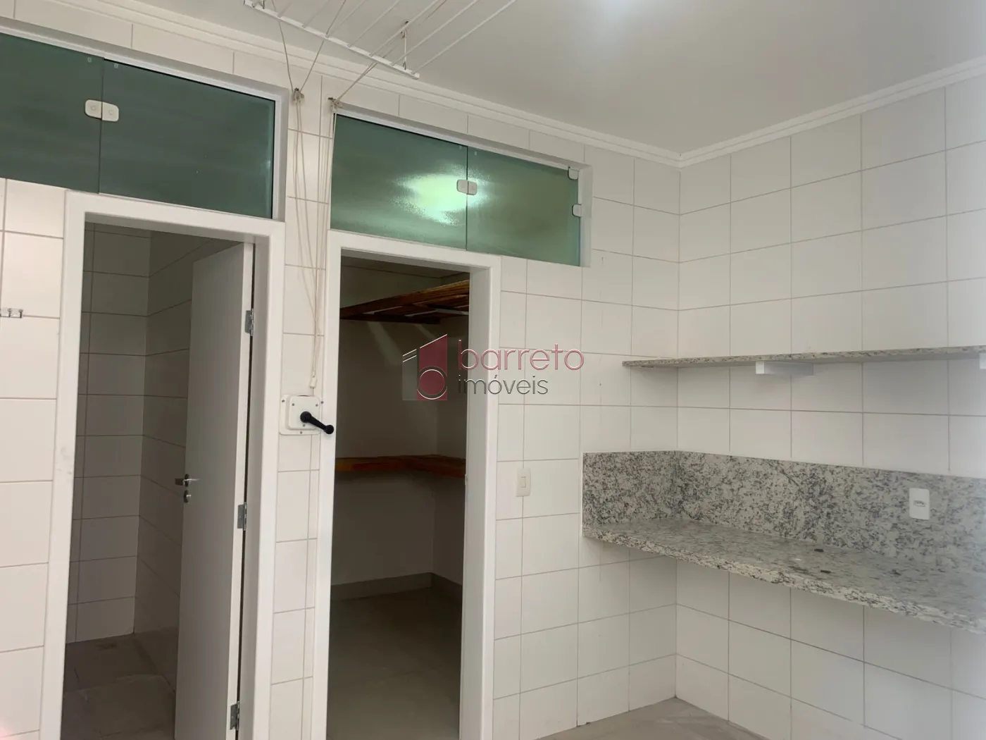 CASA À VENDA NO CONDOMÍNIO RESERVA DA SERRA EM JUNDIAÍ/SP