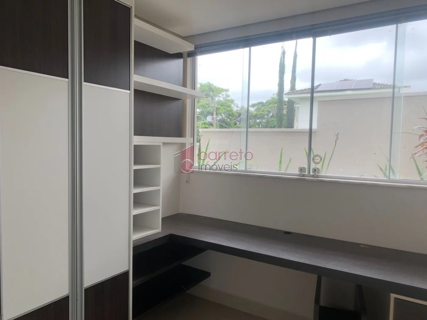CASA À VENDA NO CONDOMÍNIO RESERVA DA SERRA EM JUNDIAÍ/SP
