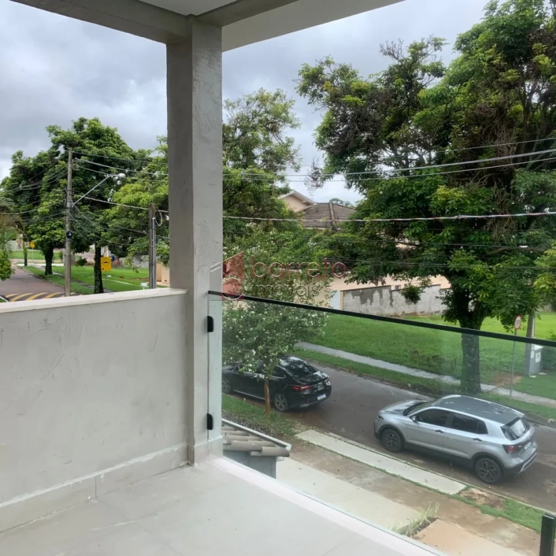 CASA À VENDA NO CONDOMÍNIO RESERVA DA SERRA EM JUNDIAÍ/SP