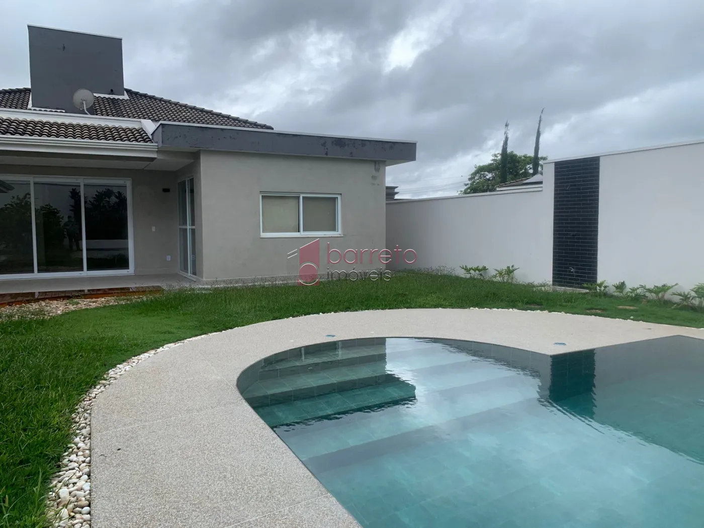 CASA À VENDA NO CONDOMÍNIO RESERVA DA SERRA EM JUNDIAÍ/SP