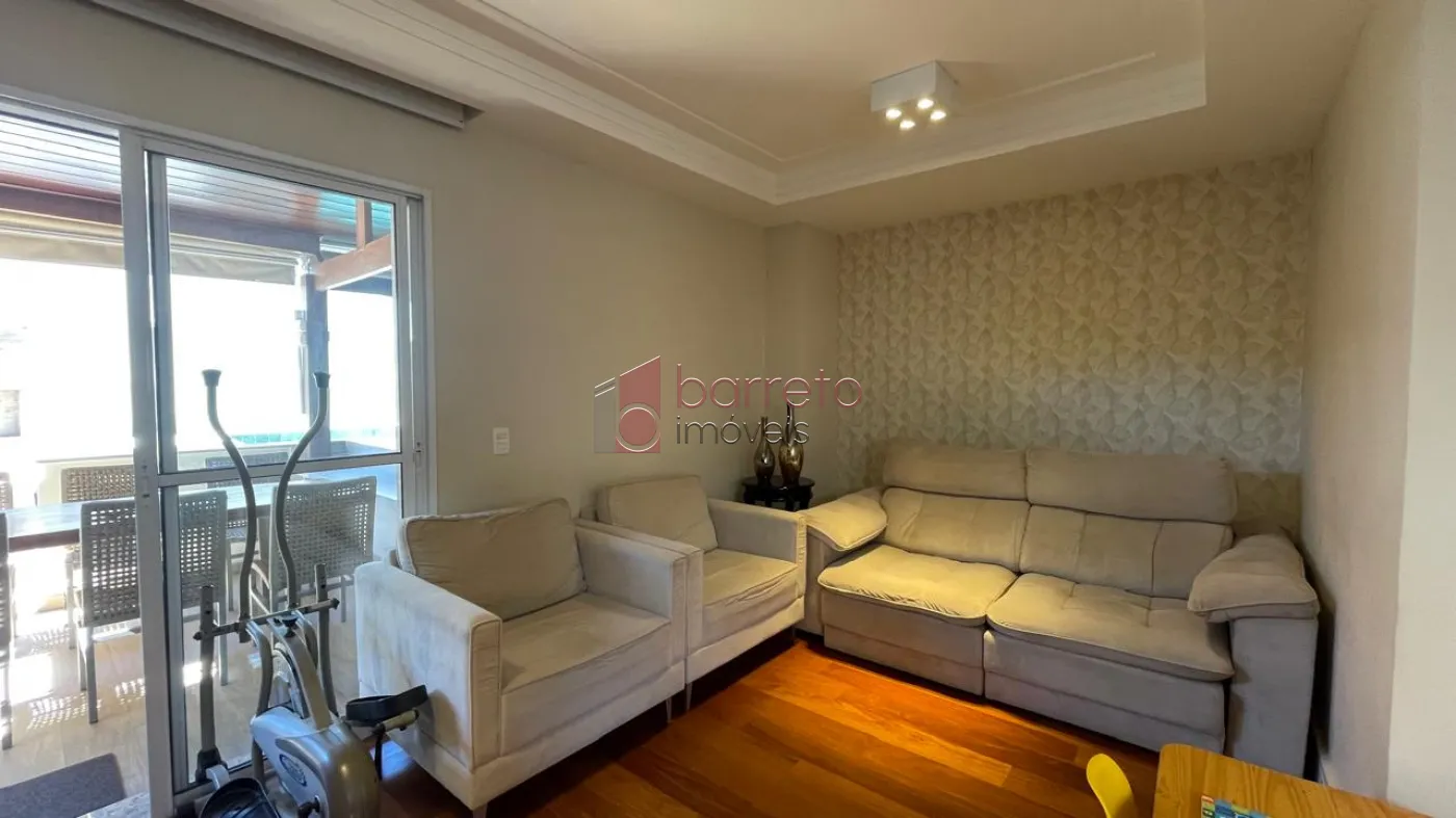 CASA COM CORREDOR À VENDA NO CONDOMÍNIO VINTAGE NO BAIRRO ENGORDADOURO EM JUNDIAÍ/SP