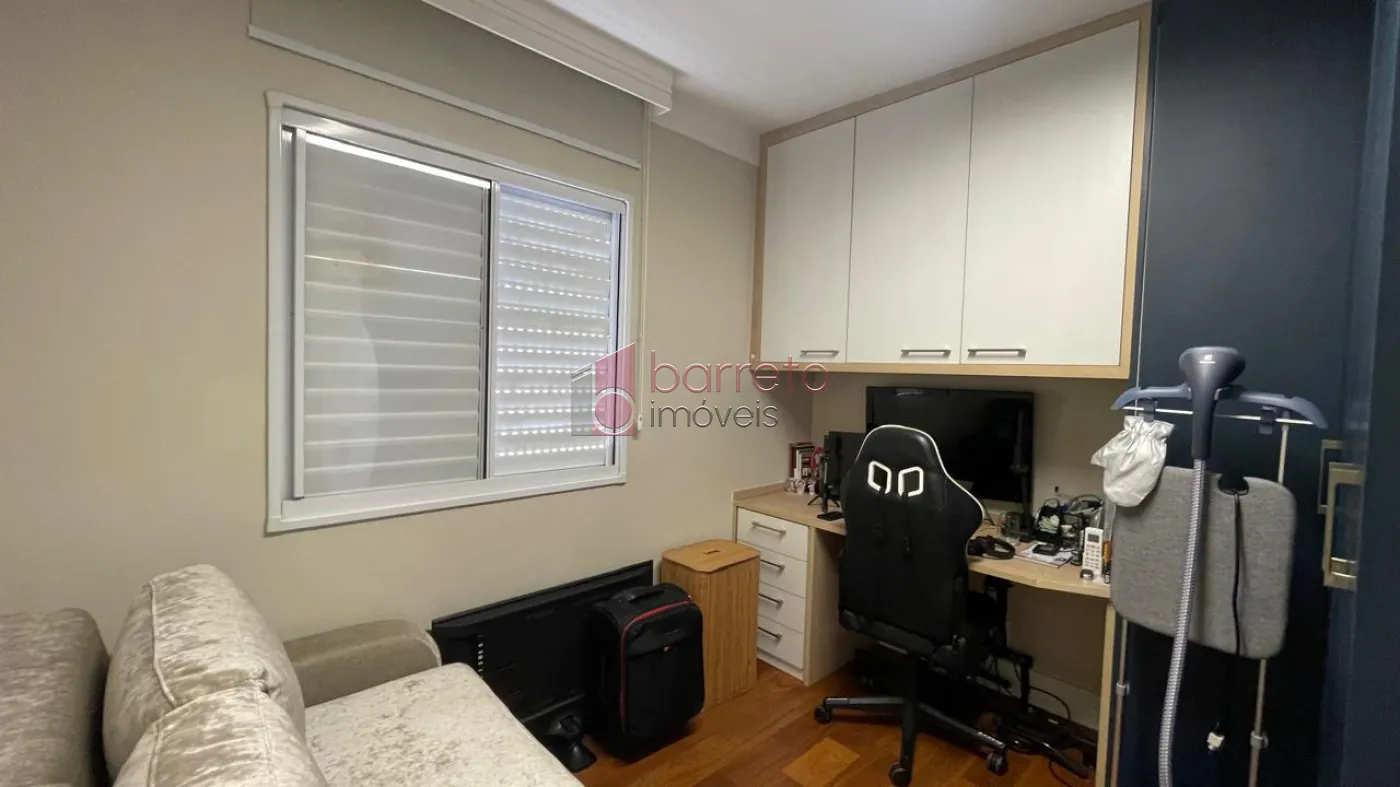 CASA COM CORREDOR À VENDA NO CONDOMÍNIO VINTAGE NO BAIRRO ENGORDADOURO EM JUNDIAÍ/SP